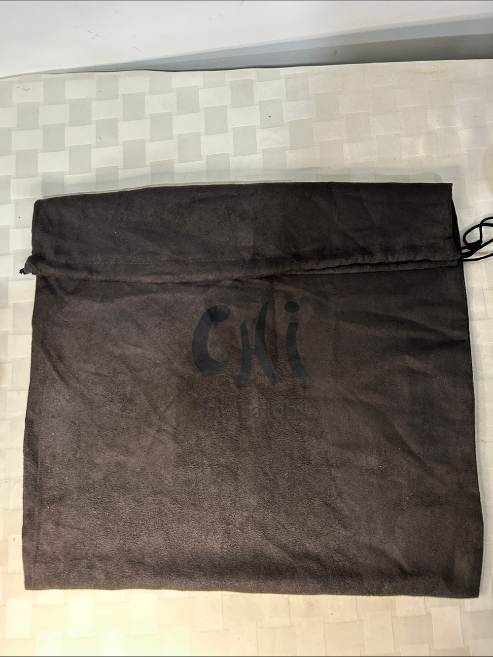 Chi by Falchi Dark Brown Drawstring Dust Bag. (2 available)